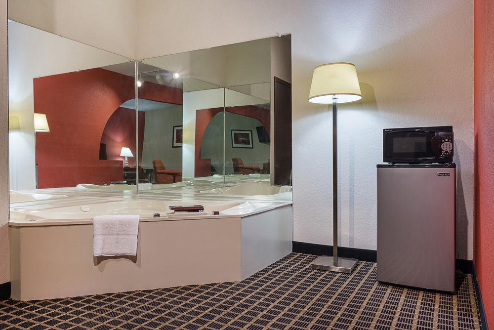Quality Inn Commerce At I-85 Dış mekan fotoğraf